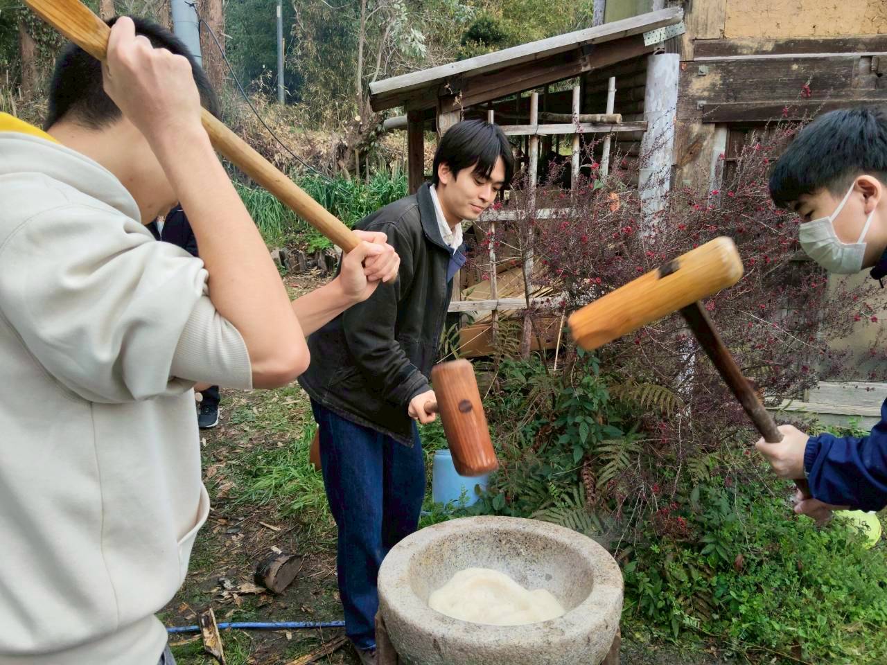 餅つきの様子